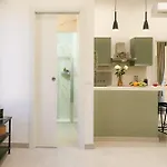 - Swiss Border Modern - Ac & Wifi Апартаменты Комо