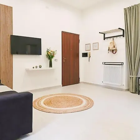 New Private Apt In Como Comfort - Elegant - Comfortable * Como