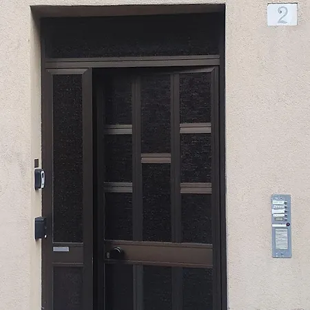 New Private Apt In Como Comfort - Elegant - Comfortable Apartment *