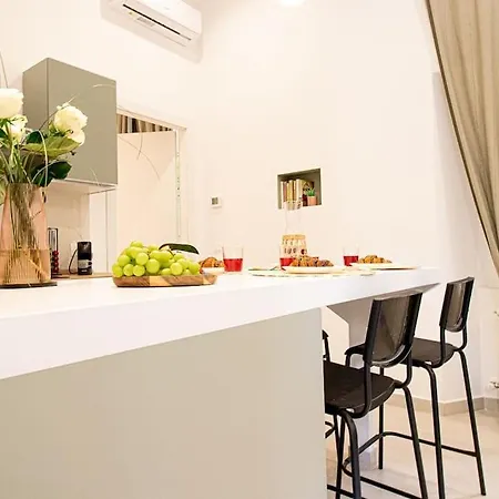 Apartman New Private In Whit A-c Comfort - Elegant - Comfortable *