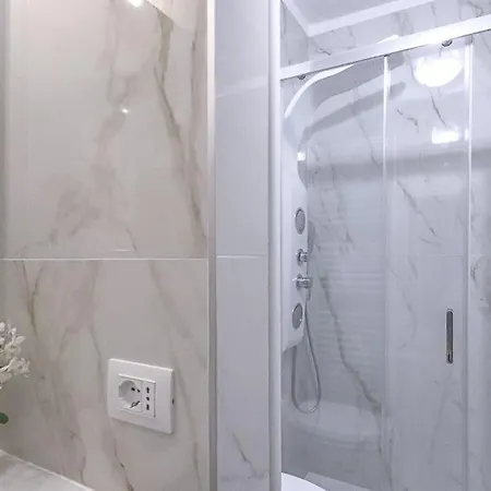 Apartman New Private In Whit A-c Comfort - Elegant - Comfortable *